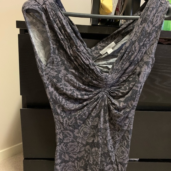 Gray ruched top - Picture 1 of 2